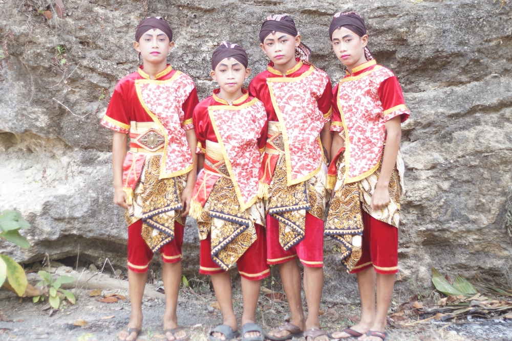 Lomba tari sendang Angin angin